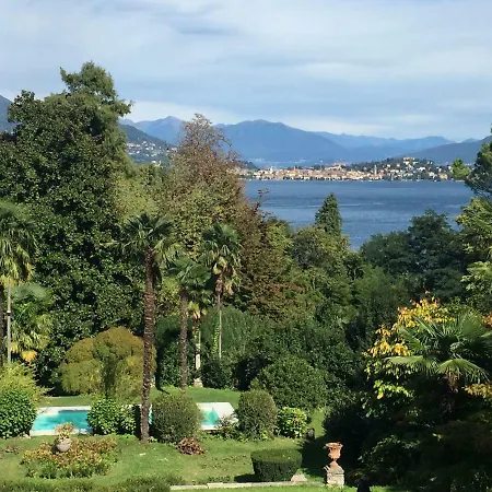 Villa Sleeps 16 Wifi Baveno